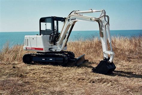 did hitachi make early bobcat mini excavator|first bobcat loader.